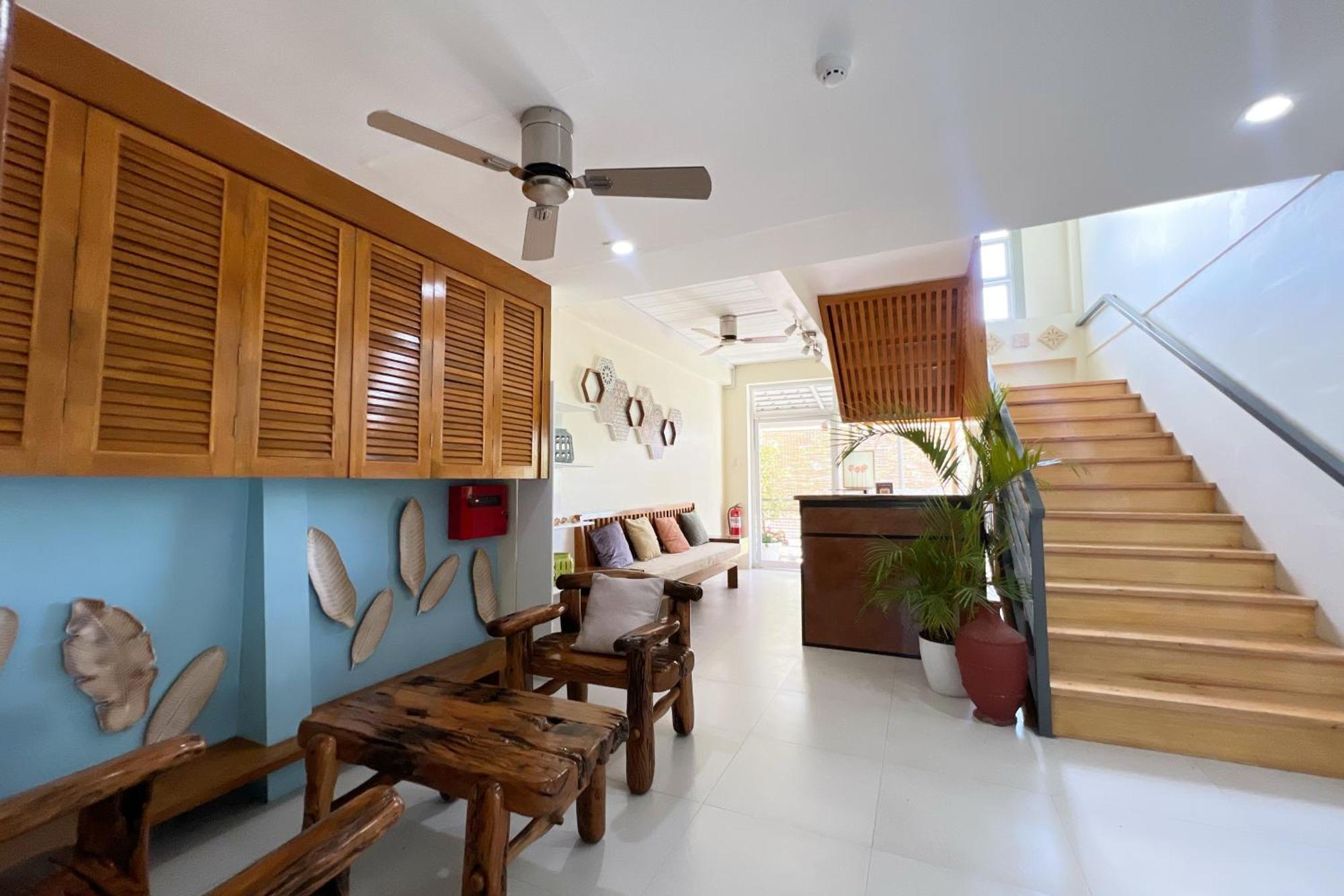 bahay-panuluyan Accessline Boracay Powered By Cocotel