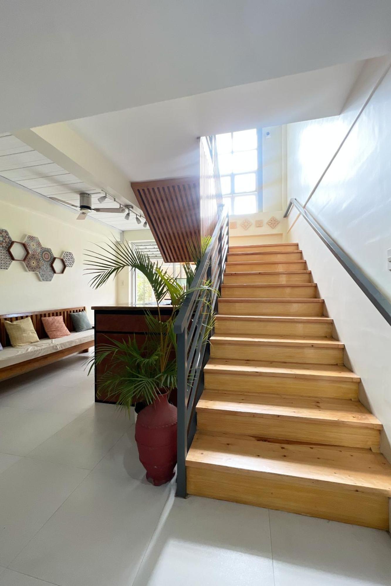 Accessline Boracay Powered By Cocotel Inn